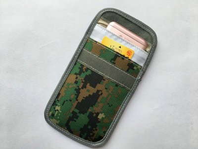 PB08 Camouflage Military Mobile Phone Radiation-proof Signal Shielding Bag Rfid Scanning-proof And Degaussing-proof Card Pack Key